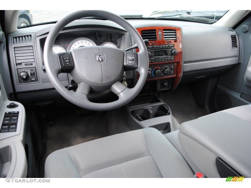 Medium Slate Gray Interior 2005 Dodge Dakota SLT Quad Cab 4x4 Photo #66176384