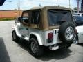 Bright White - Wrangler SE 4x4 Photo No. 2