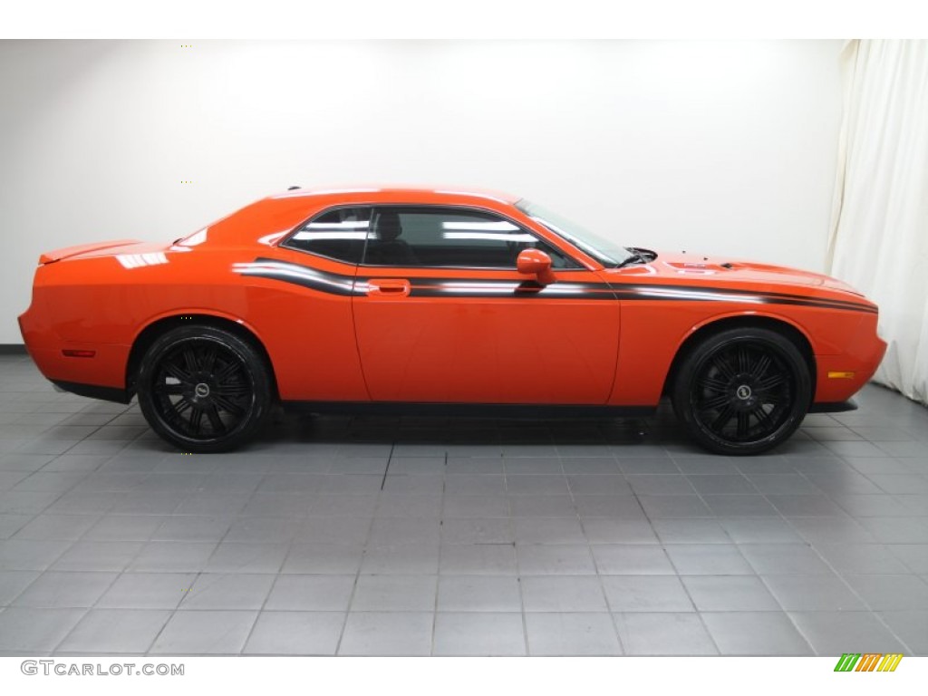 HEMI Orange 2010 Dodge Challenger R/T Classic Exterior Photo #66181613