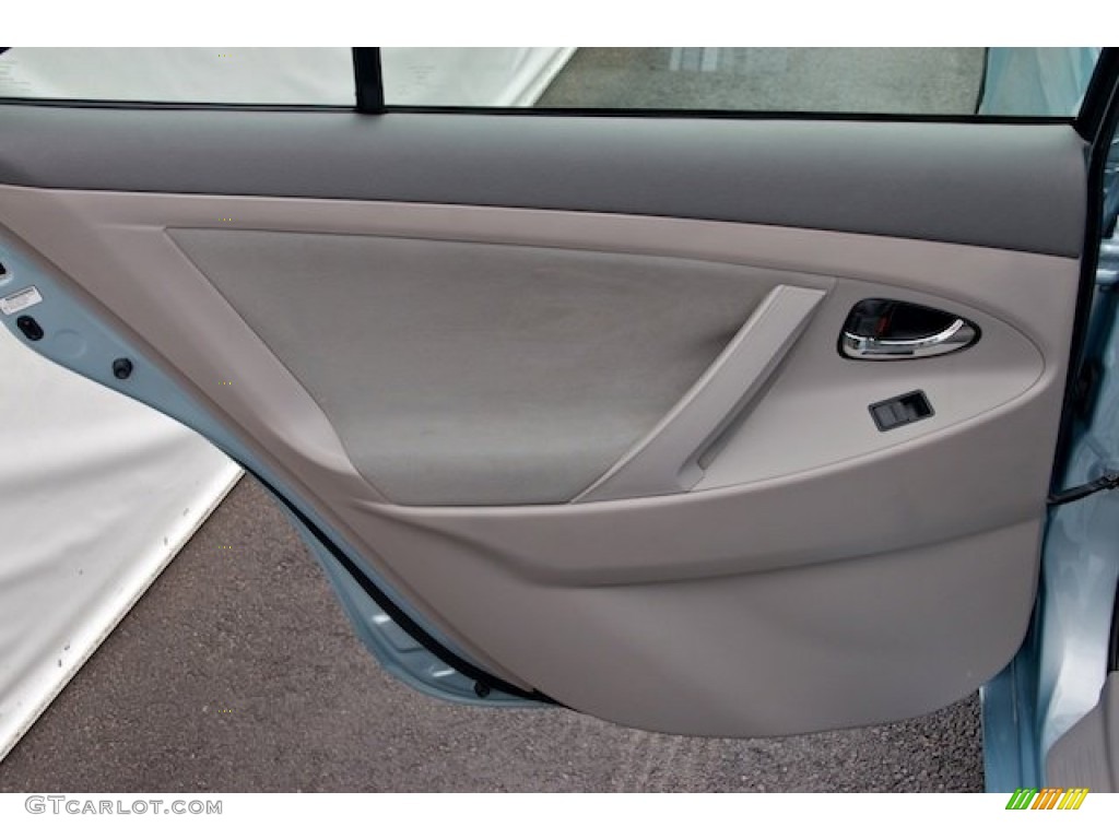 2008 Toyota Camry LE Ash Door Panel Photo #66183671