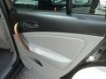 Polar White - VUE V6 AWD Photo No. 15