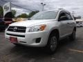 Super White - RAV4 I4 4WD Photo No. 3