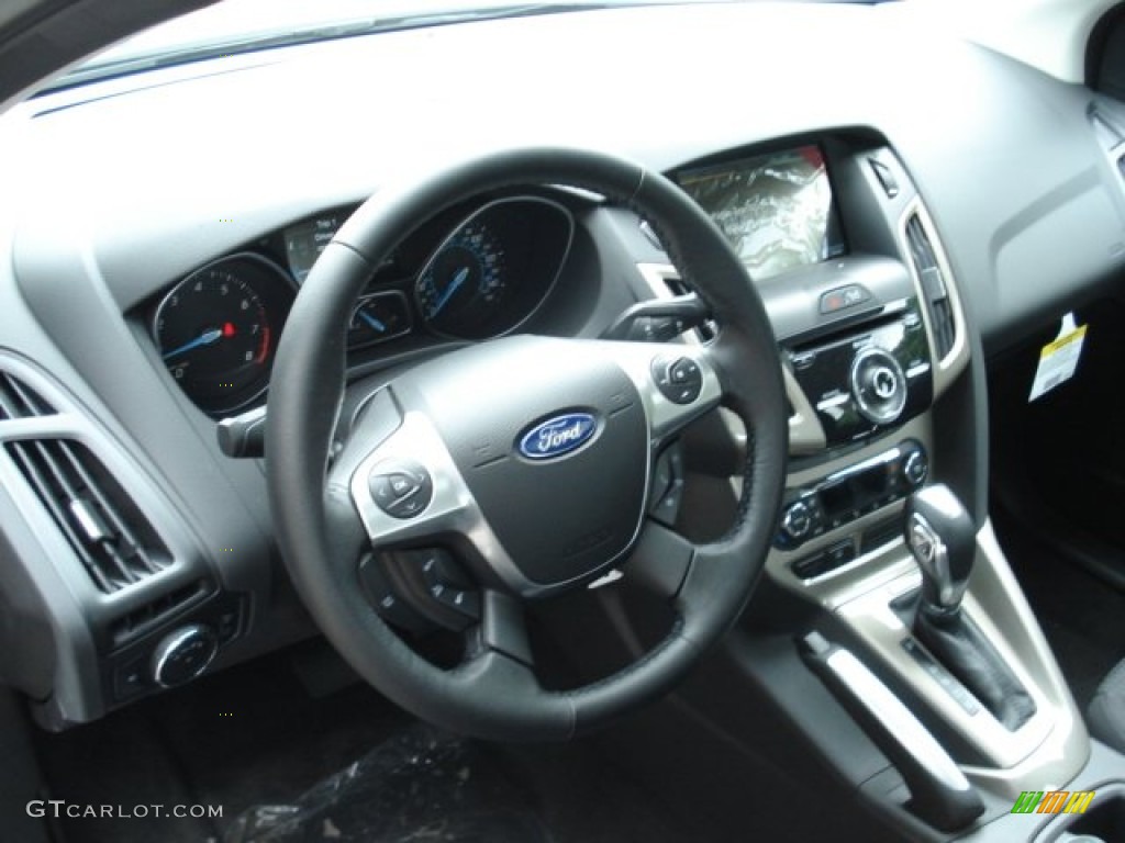 2012 Focus SEL Sedan - Sterling Grey Metallic / Charcoal Black photo #22