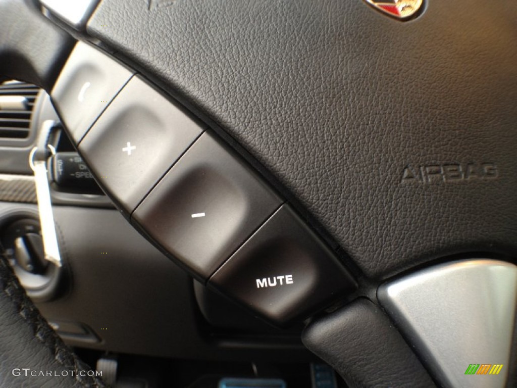 2009 Porsche Cayenne Turbo S Controls Photo #66190933
