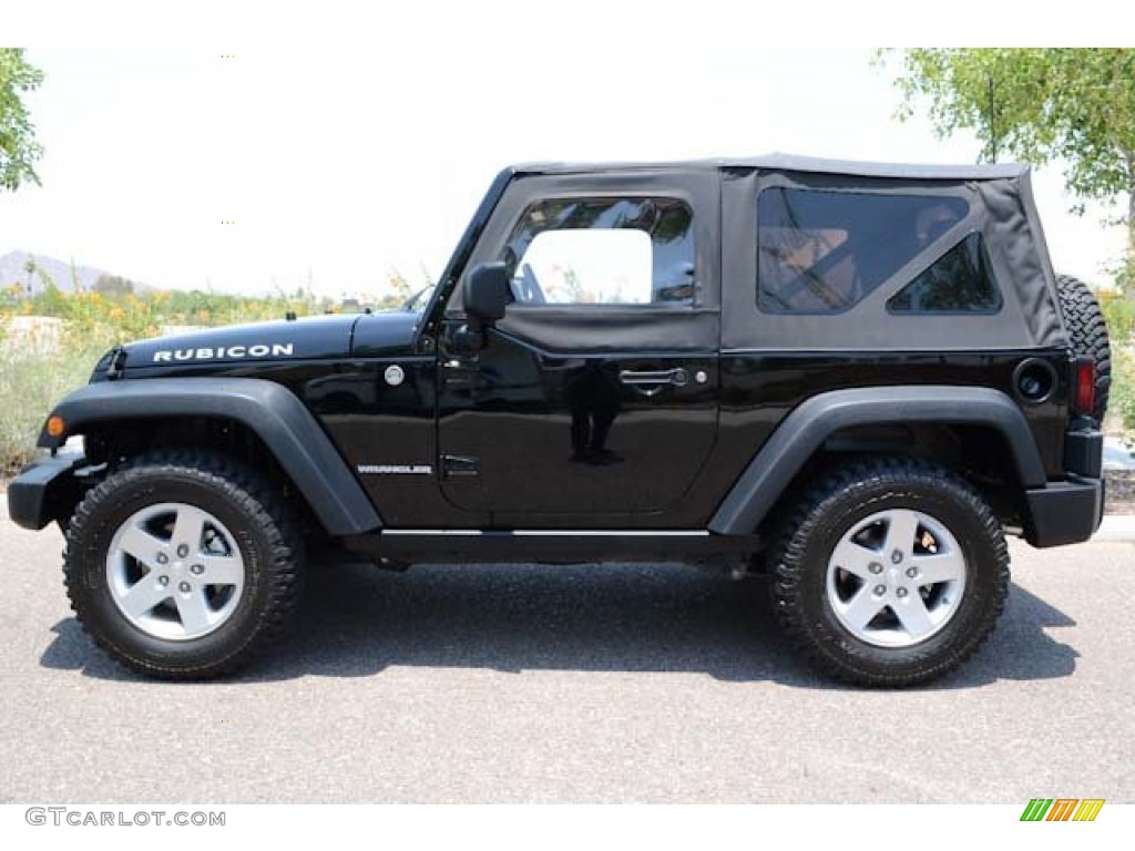 2011 Wrangler Rubicon 4x4 - Black / Black photo #14