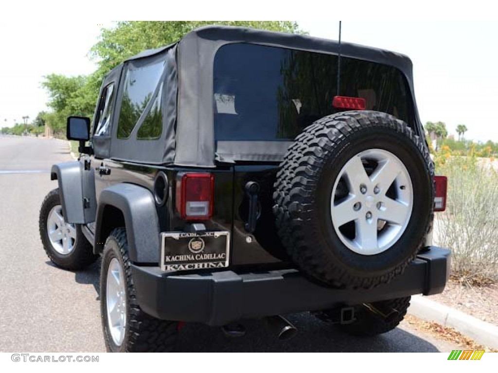 2011 Wrangler Rubicon 4x4 - Black / Black photo #42