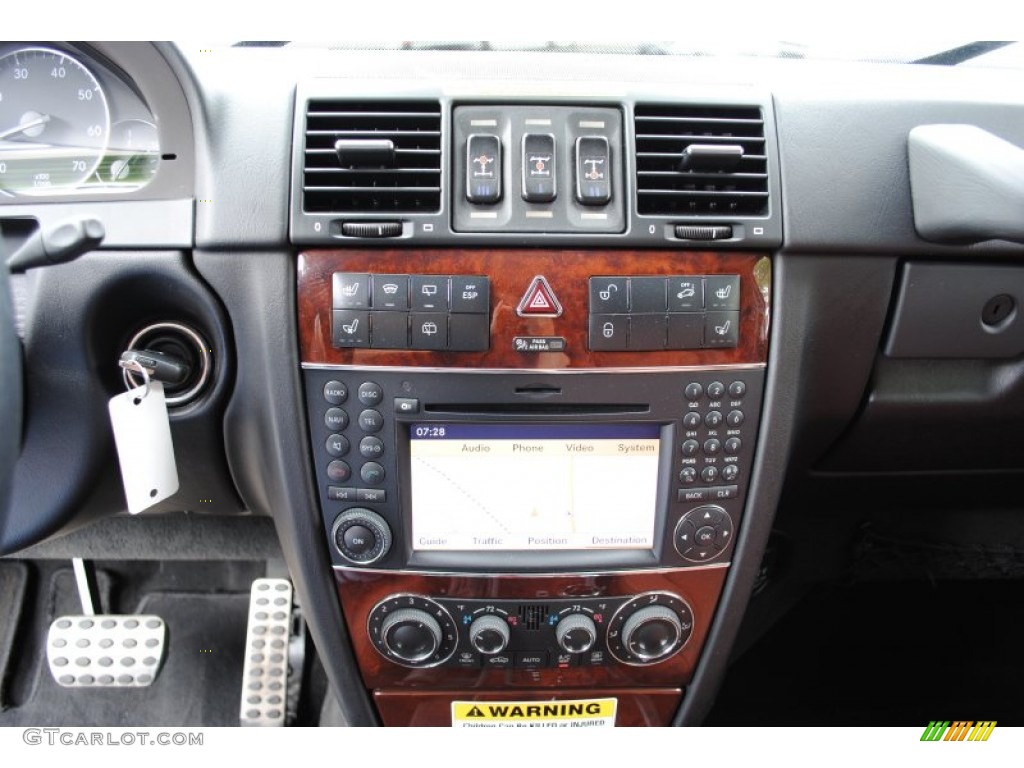 2009 Mercedes-Benz G 550 Controls Photo #66198315