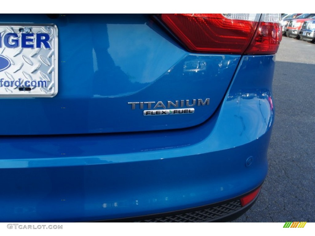 2012 Focus Titanium Sedan - Blue Candy Metallic / Charcoal Black Leather photo #16