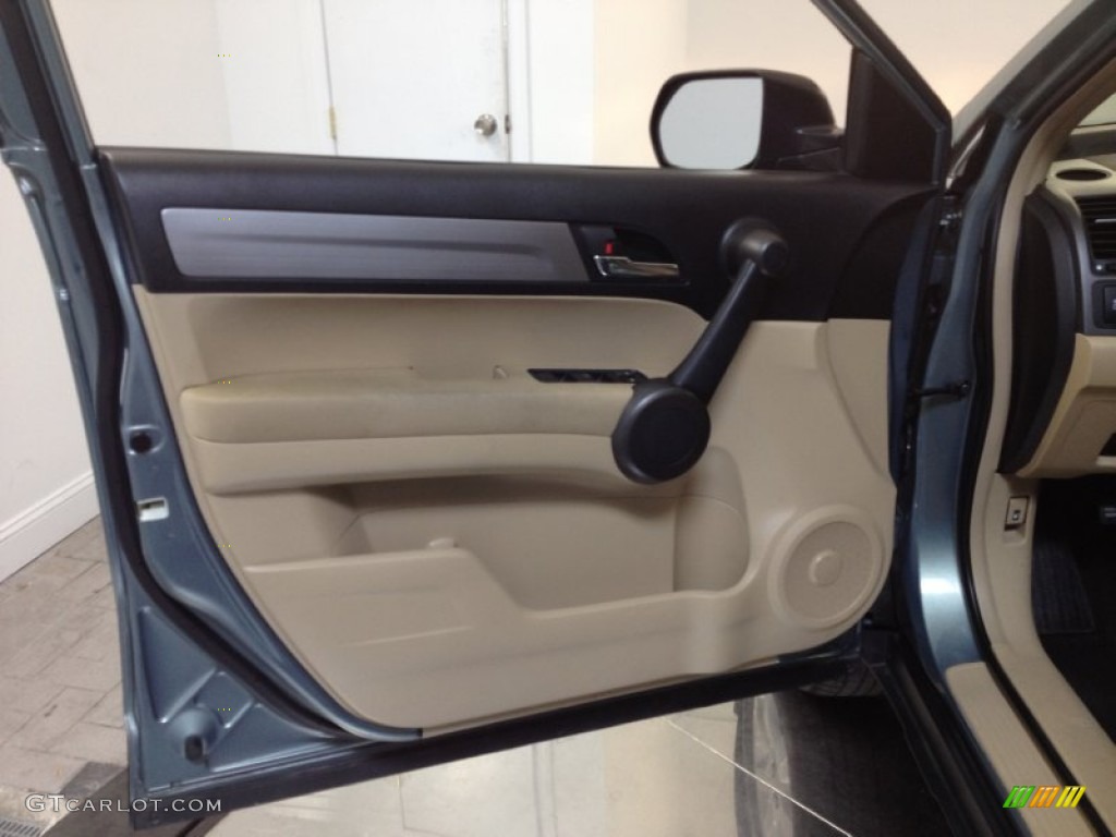 2011 CR-V SE 4WD - Opal Sage Metallic / Ivory photo #12