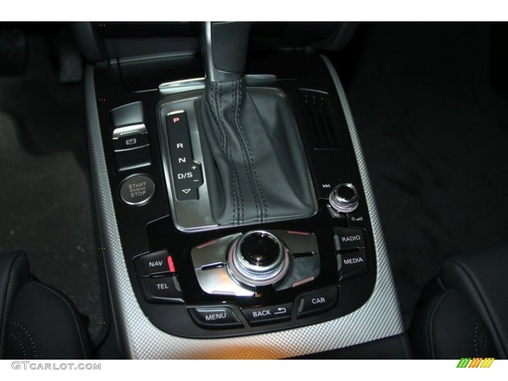 2013 Audi A5 2.0T quattro Coupe Controls Photo #66206310