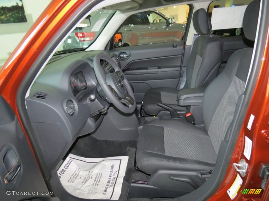 2012 Patriot Latitude - Copperhead Orange Pearl / Dark Slate Gray photo #5