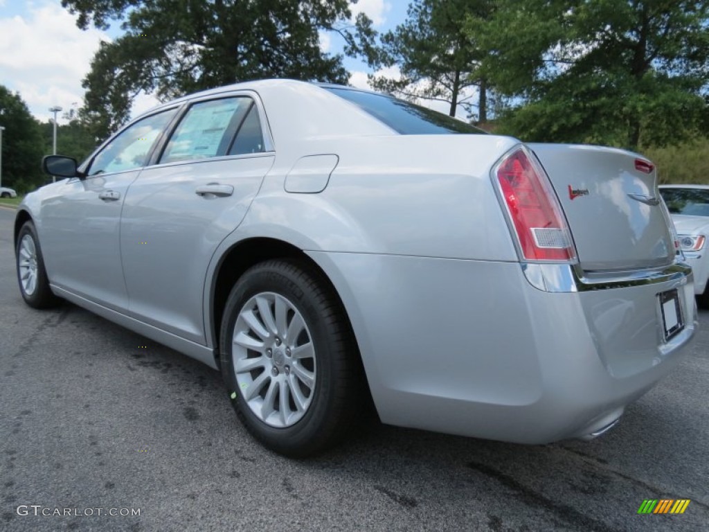 2012 300  - Bright Silver Metallic / Black photo #2