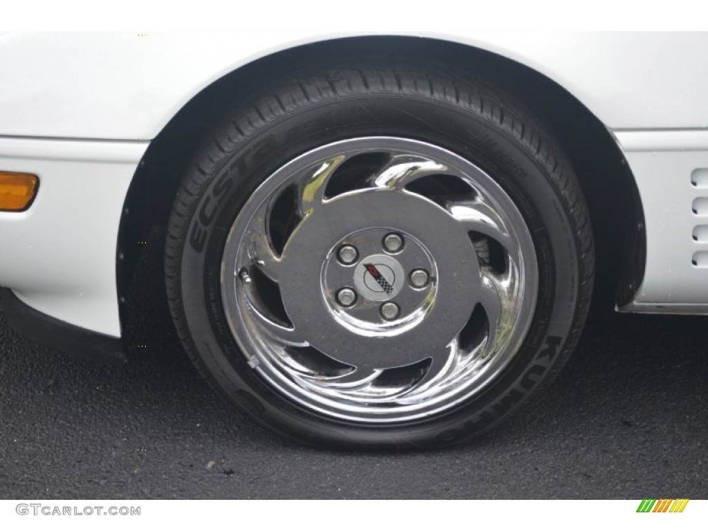 1992 Chevrolet Corvette Convertible Wheel Photo #66209617