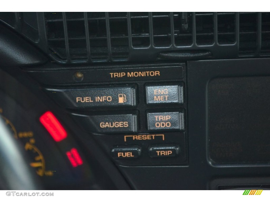 1992 Chevrolet Corvette Convertible Controls Photo #66209652