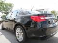 Black - 200 Limited Sedan Photo No. 2