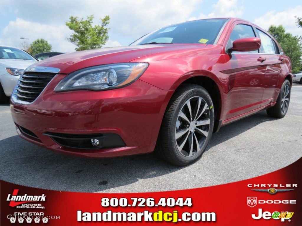 Deep Cherry Red Crystal Pearl Coat Chrysler 200