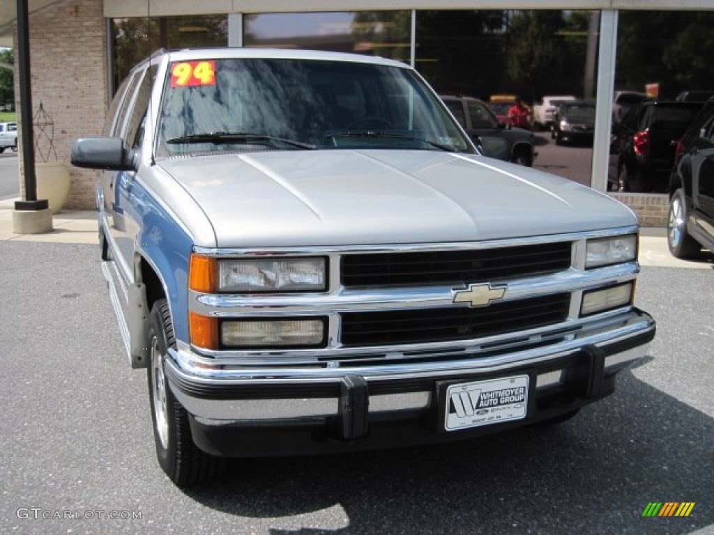 1994 Suburban K1500 4x4 - Atlantic Blue Metallic / Denim Blue photo #2