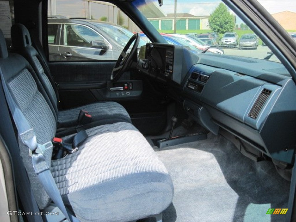1994 Suburban K1500 4x4 - Atlantic Blue Metallic / Denim Blue photo #5