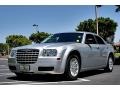 2007 Bright Silver Metallic Chrysler 300   photo #11