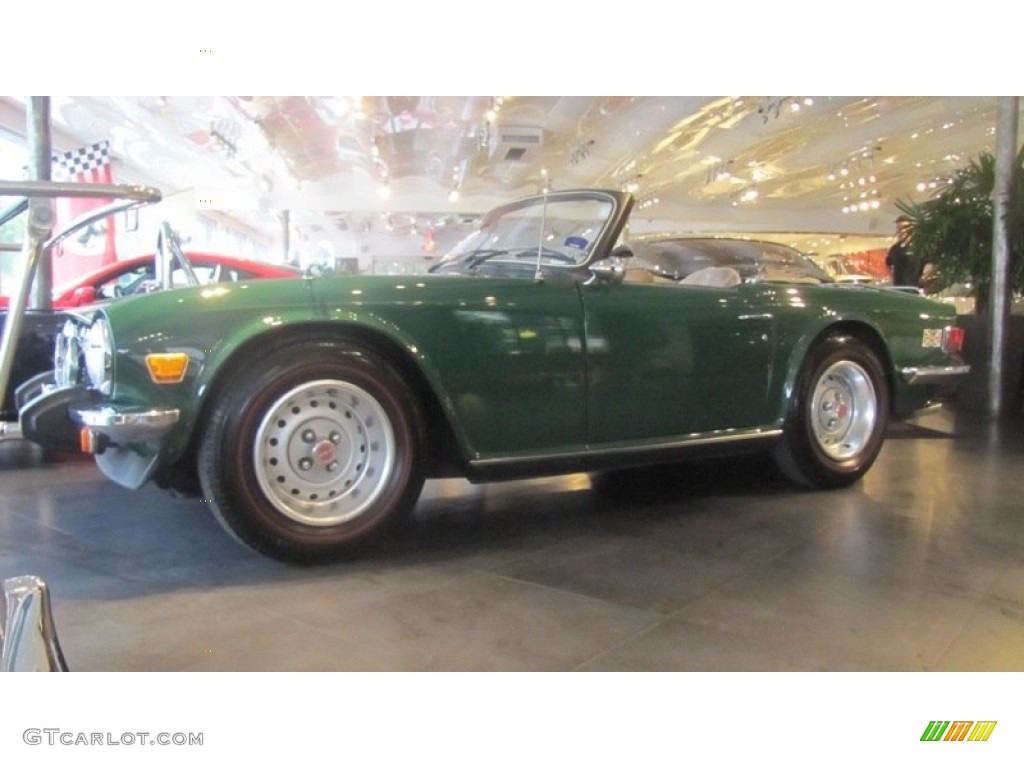1976 TR6 Roadster - British Racing Green / Beige photo #12