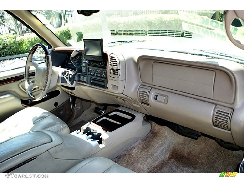 1999 Escalade 4WD - Aspen White / Neutral photo #11