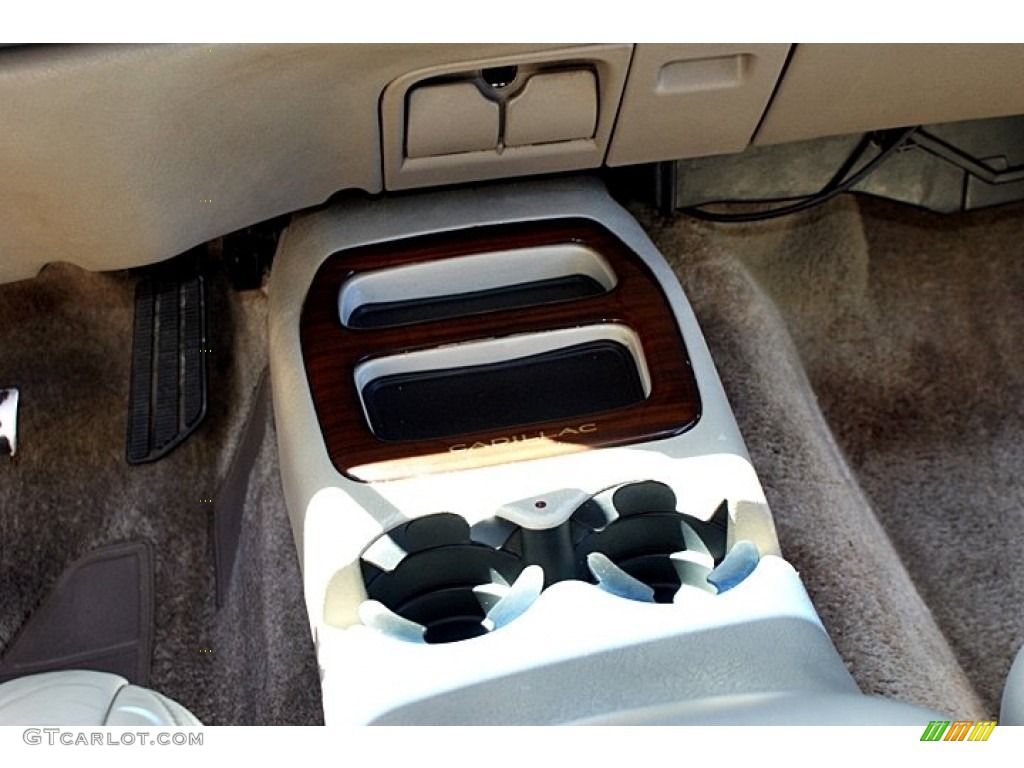 1999 Escalade 4WD - Aspen White / Neutral photo #24