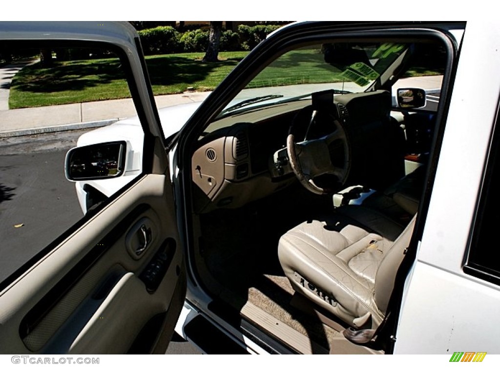1999 Escalade 4WD - Aspen White / Neutral photo #40