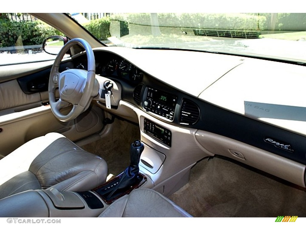 2001 Buick Regal LS Taupe Dashboard Photo #66214306