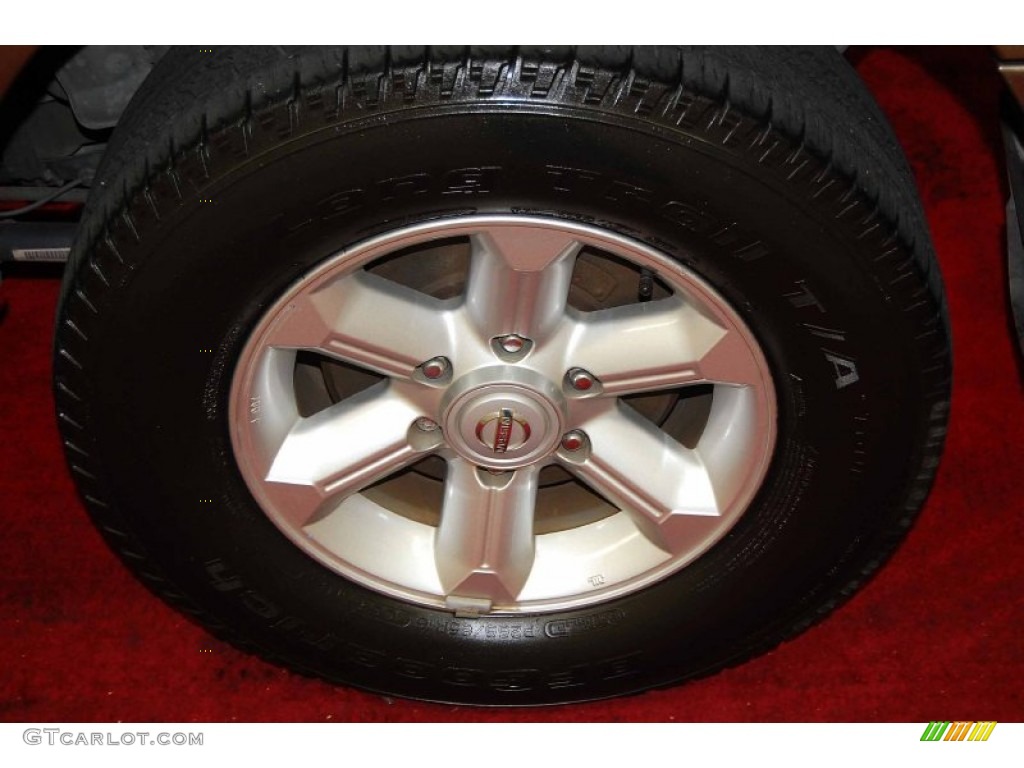 2004 Nissan Pathfinder SE 4x4 Wheel Photo #66217318