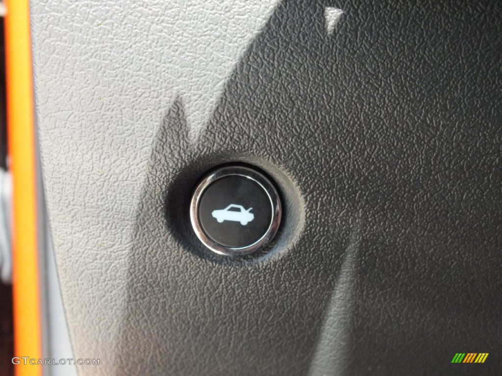 2011 Dodge Challenger SRT8 392 Controls Photo #66217768