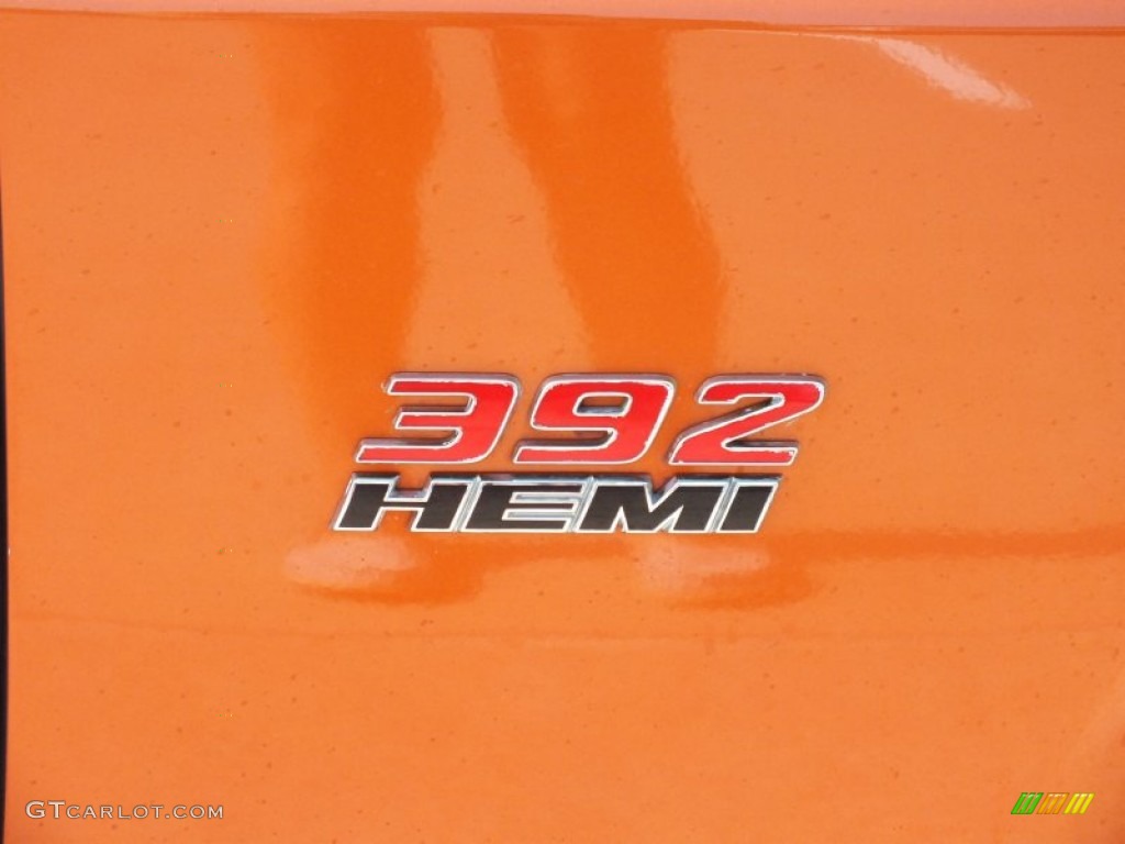 2011 Dodge Challenger SRT8 392 Marks and Logos Photos