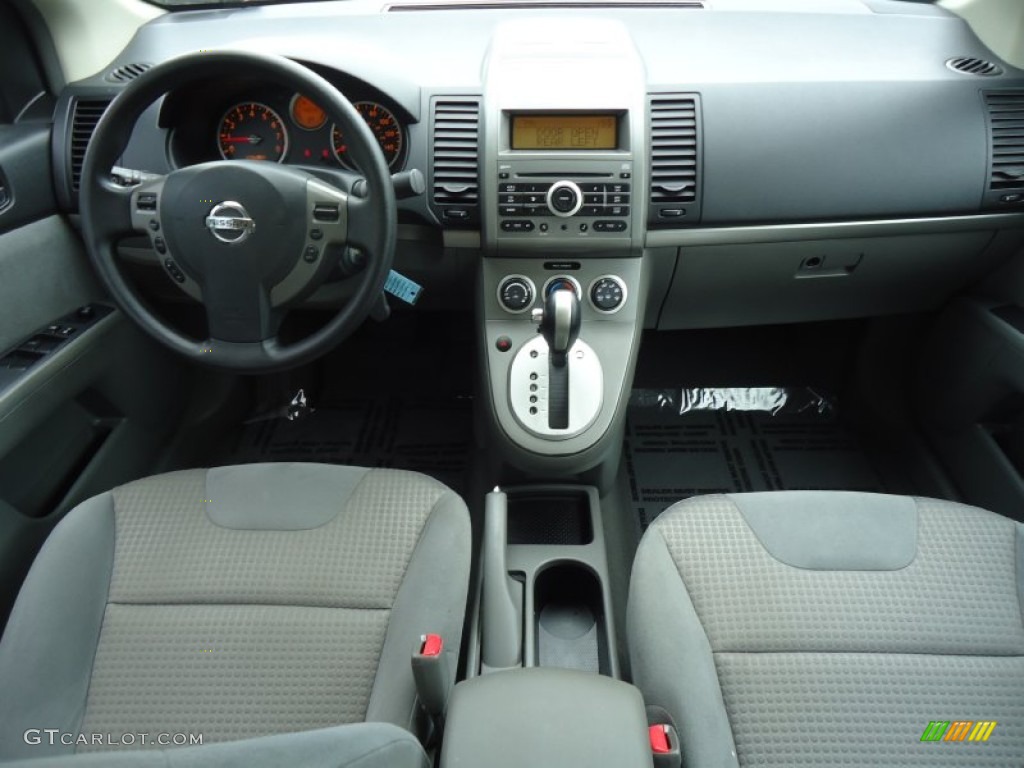 2008 Nissan Sentra 2.0 S Charcoal/Steel Dashboard Photo #66218329