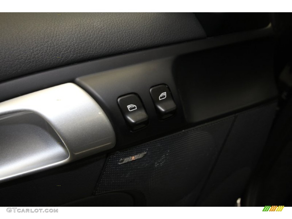 2010 Porsche Boxster Standard Boxster Model Controls Photo #66221983