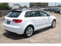 Ibis White - A3 2.0T Photo No. 9