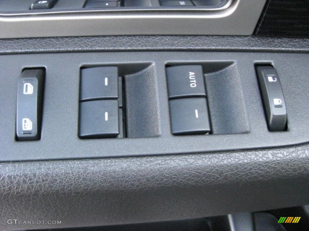 2010 Ford F150 FX4 SuperCrew 4x4 Controls Photo #66224975