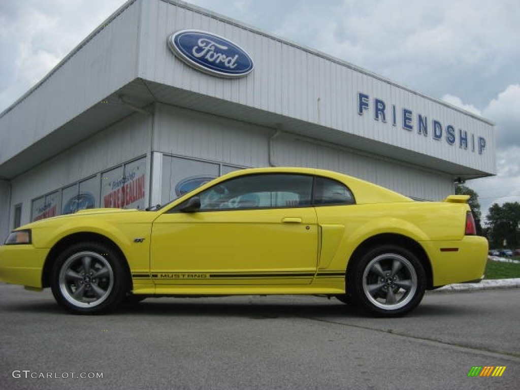 2001 Mustang GT Coupe - Zinc Yellow Metallic / Dark Charcoal photo #1