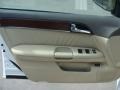 Moonlight White - M 35x AWD Sedan Photo No. 6