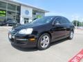 Black - Jetta SE Sedan Photo No. 1