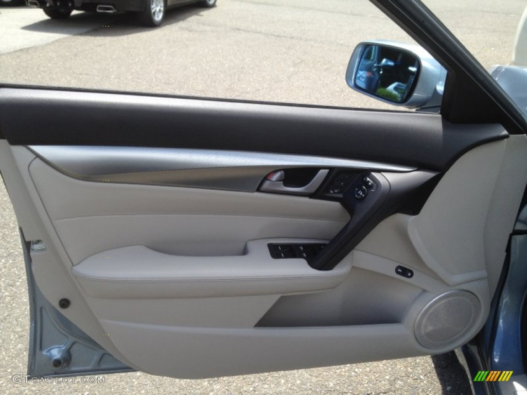 2010 Acura TL 3.5 Technology Taupe Door Panel Photo #66227225