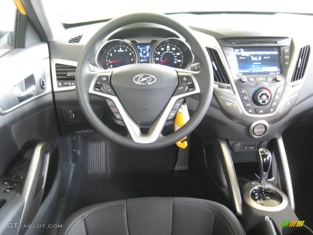 2012 Veloster  - 26.2 Yellow / Black photo #23