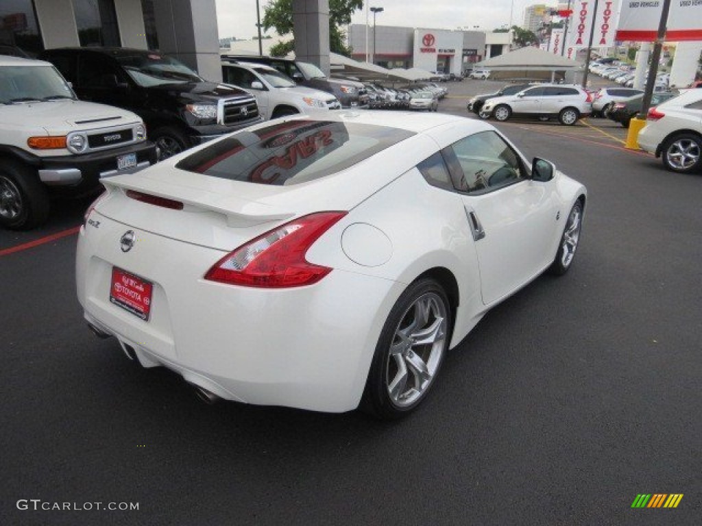 2010 370Z Sport Touring Coupe - Pearl White / Black Leather photo #7