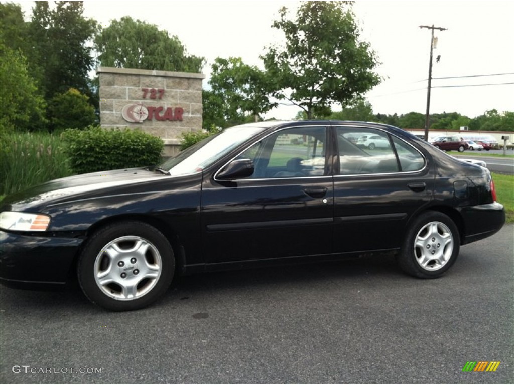 2000 Altima GXE - Super Black / Dusk Gray photo #1