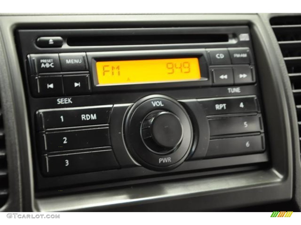 2008 Nissan Xterra S 4x4 Audio System Photo #66235461