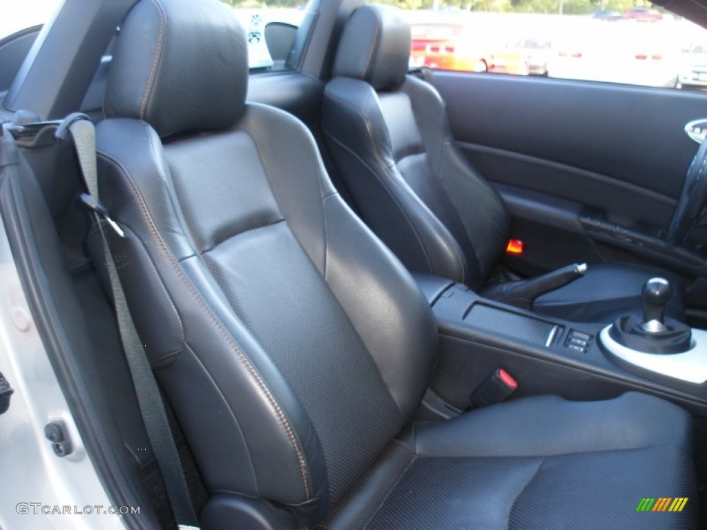 Charcoal Interior 2007 Nissan 350Z Touring Roadster Photo #66236702