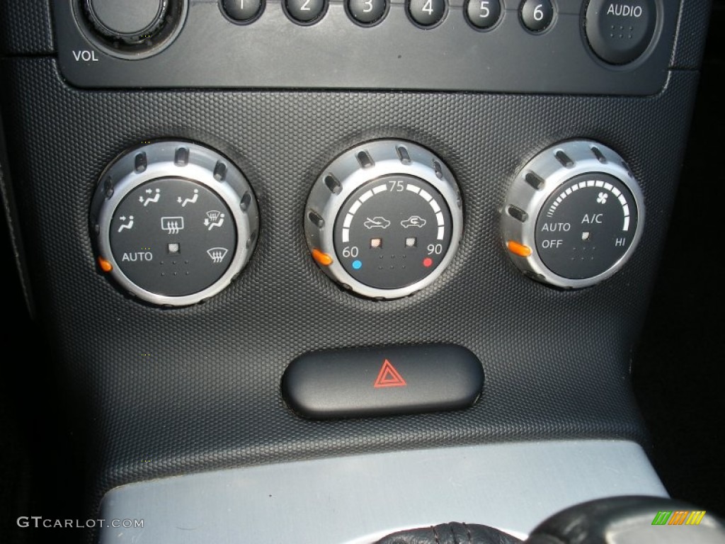 2007 Nissan 350Z Touring Roadster Controls Photo #66236750