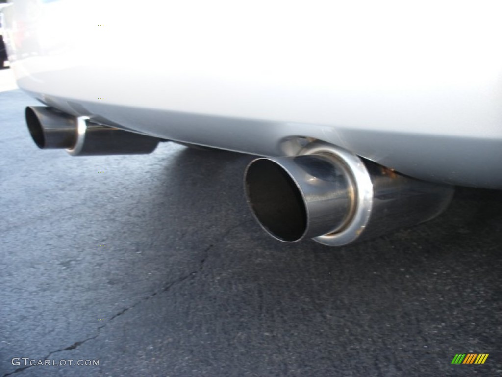 2007 Nissan 350Z Touring Roadster Exhaust Photos