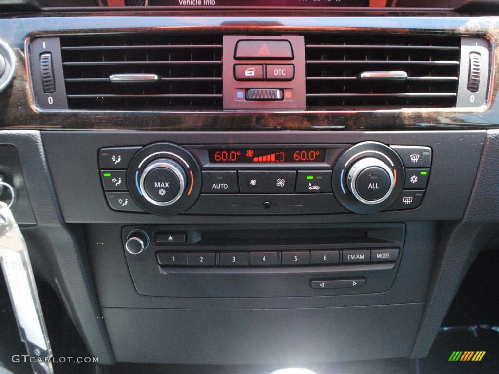 2010 3 Series 328i Coupe - Jet Black / Black photo #17