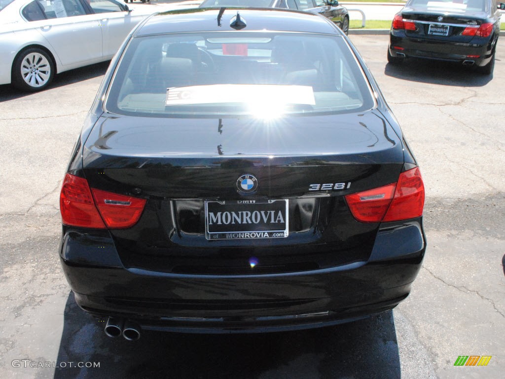 2010 3 Series 328i Sedan - Jet Black / Black photo #9