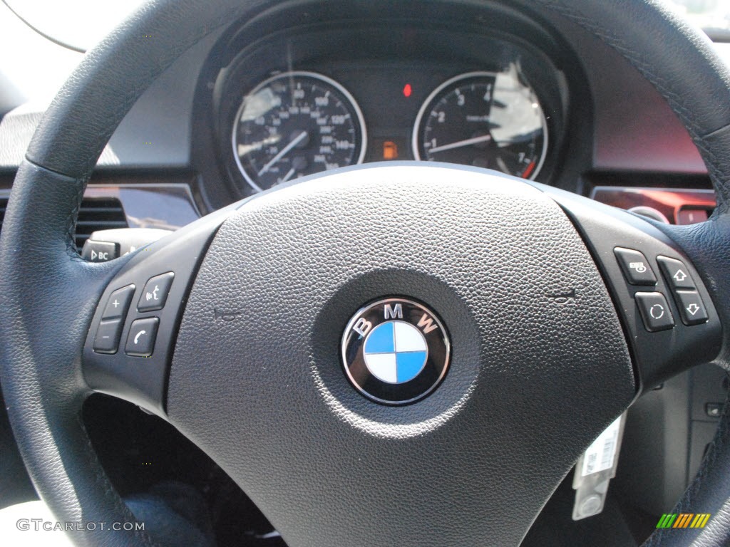2010 3 Series 328i Sedan - Jet Black / Black photo #19