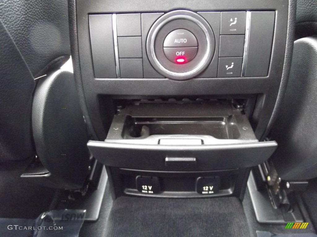 2006 Mercedes-Benz ML 500 4Matic Controls Photo #66243567